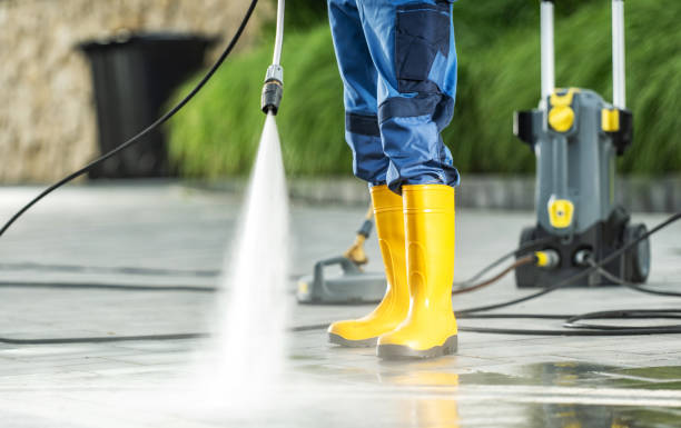 Best Deck Cleaning Services  in Cary, NC